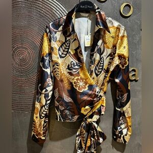 Elegant retro Floral Wrap Blouse with Tie size S